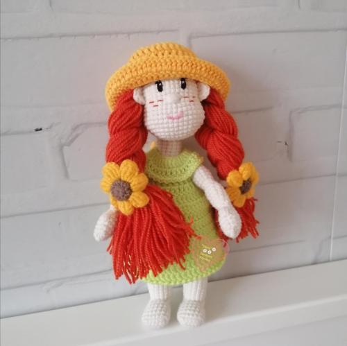 Вязаная кукла Мэри